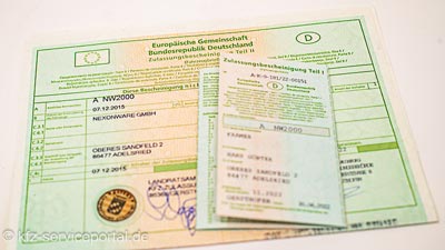 Zulassungbescheinigungen 1 und 2. Die FZV regelt Zulassungsverfahren von Fahrzeugen.