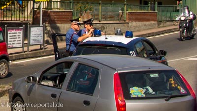 Eine Polizeikontrolle im Ausland