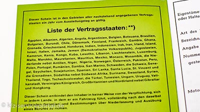 Die erste Innenseite des internationalen Zulassungsscheins mit der Liste der Vertragsstaaten.
